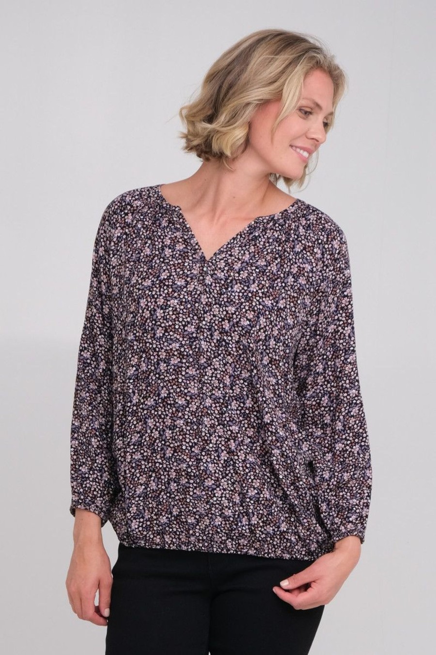 Klaer Zavanna | Ora Bluse