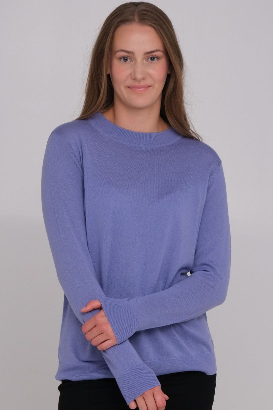 Klaer Zavanna | Alette Genser