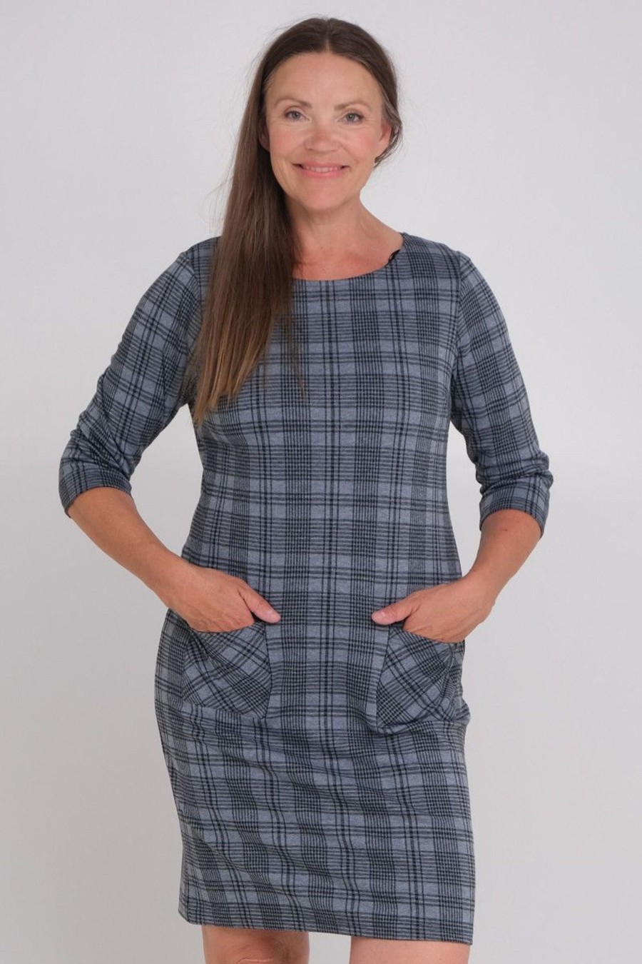 Klaer Zavanna | Magdalena Kjole