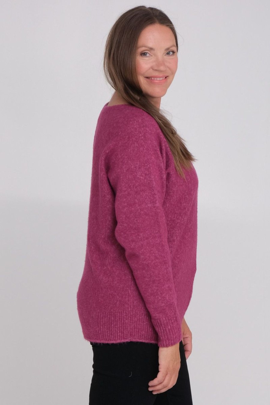 Klaer Zavanna | Ammy Genser