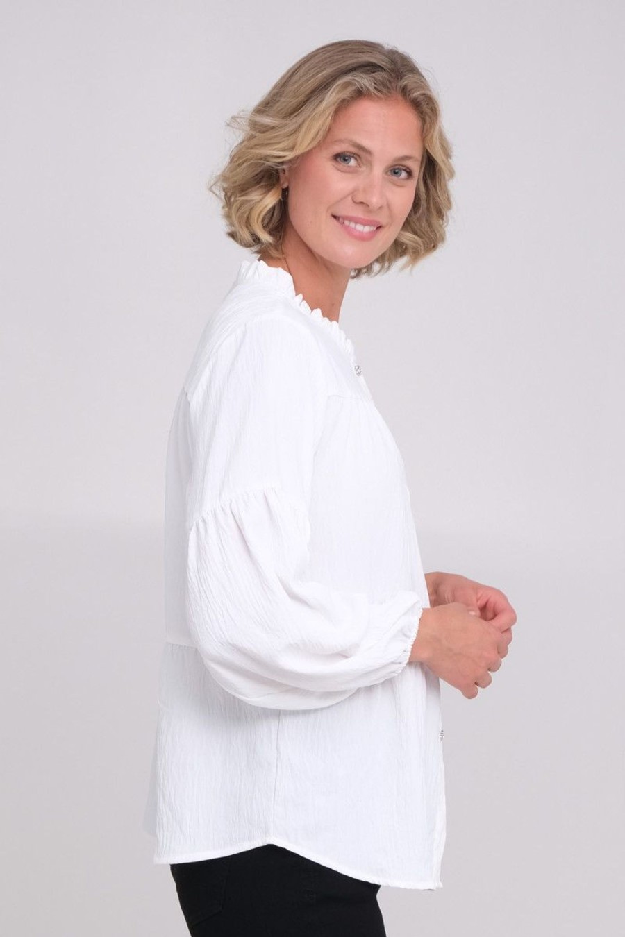 Klaer Zavanna | Oda Bluse
