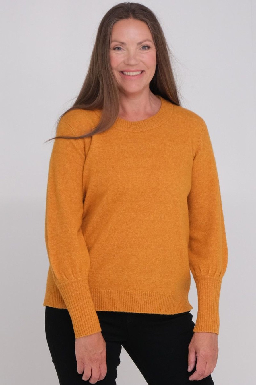 Klaer Zavanna | Aud Genser