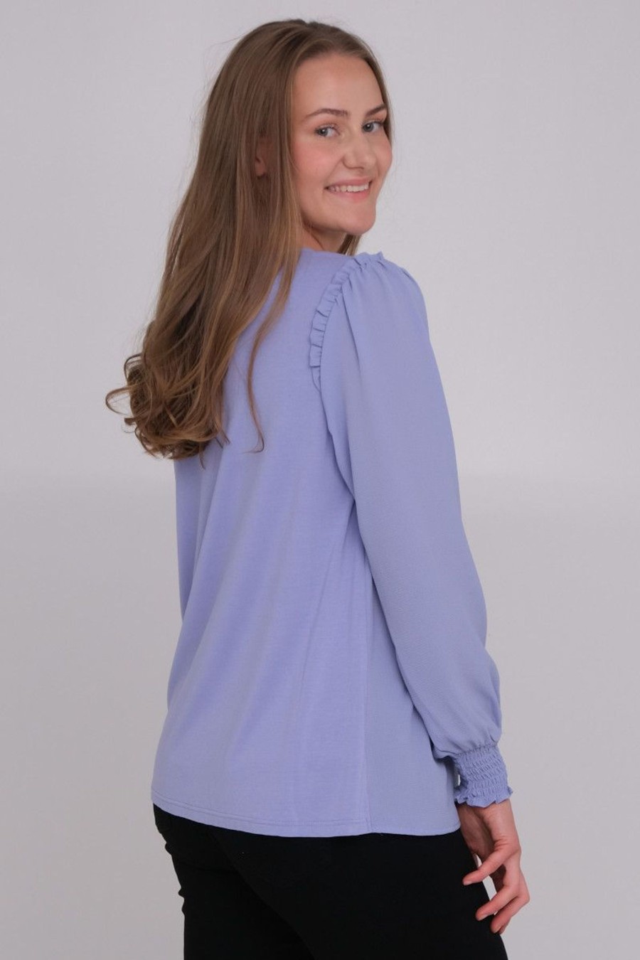 Klaer Zavanna | Ohara Bluse
